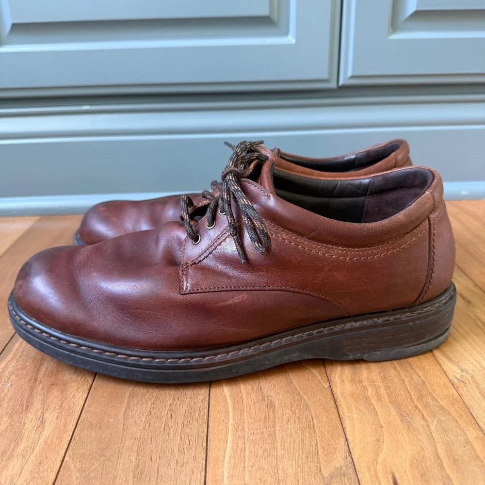 SAS Ambassador Oxford Men 11.5 Brown Leather Shoes Vibram Sole READ No Insoles